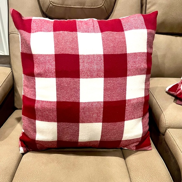 Set of 4 Farmhouse Buffalo Check Plaid Pillow Covers 20 x 20 - Picture 2 of 6